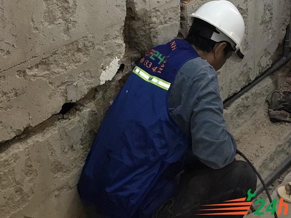 Hướng dẫn quy trình chống thấm chân tường hiệu quả cho nhà ở